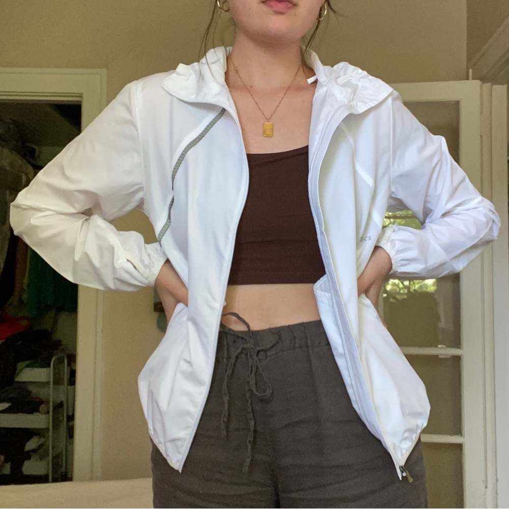 ASICS white windbreaker - size large